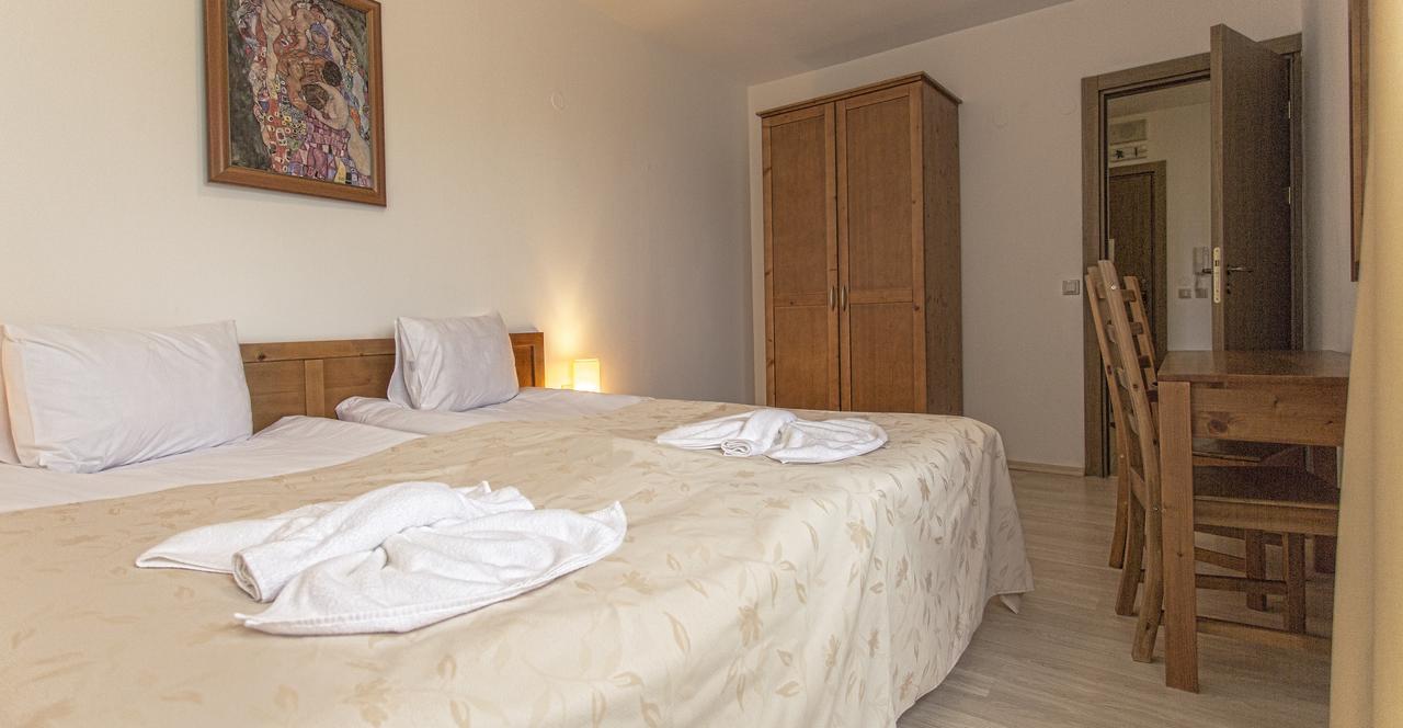 St. John Hill Suites Hotel Bansko Bagian luar foto